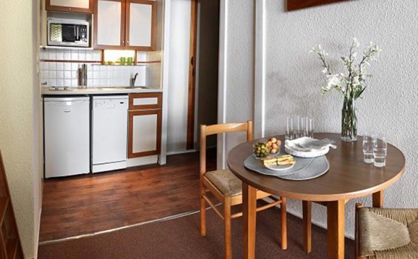 Le Gypaete, Val Thorens, External